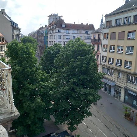 Grand Appartement Au Coeur De Estrasburgo Exterior foto